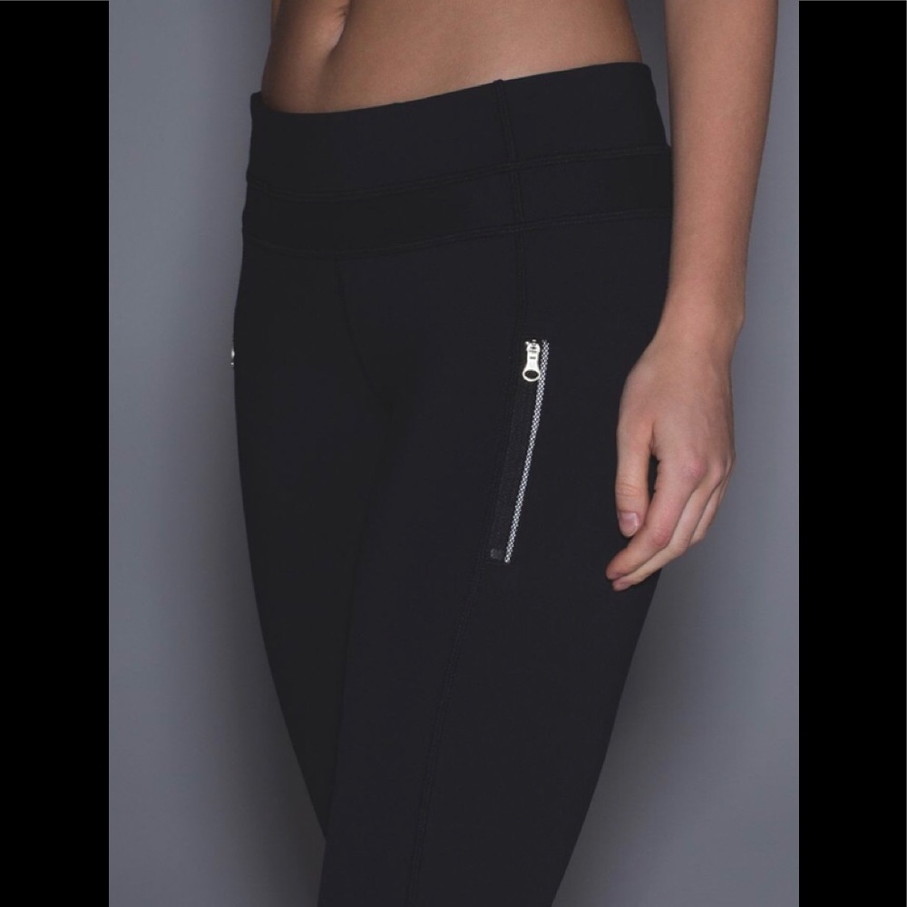 Lululemon Inspire Tight View 2